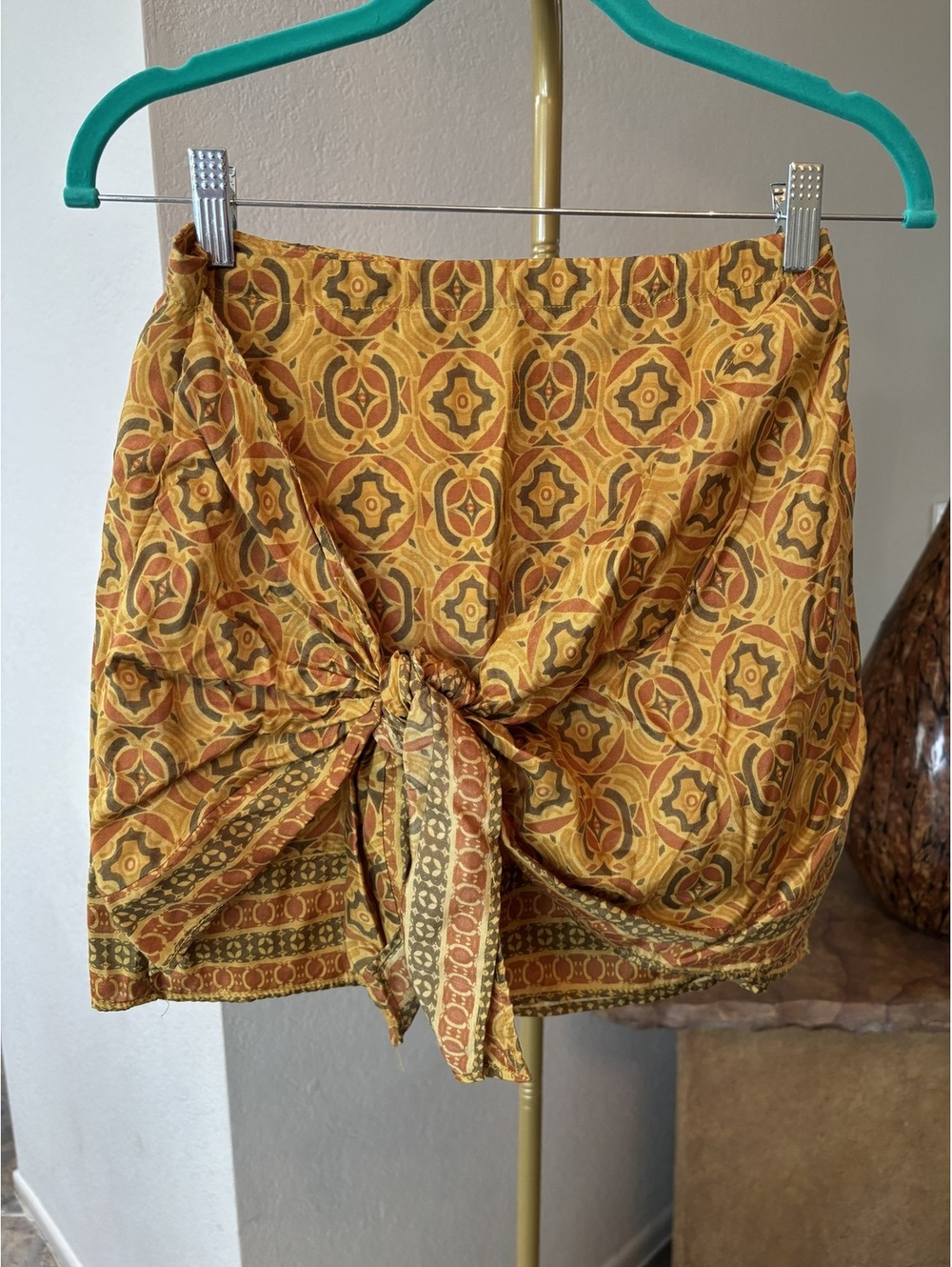 Free People Ethnic print mini skirt, front tie Size 4